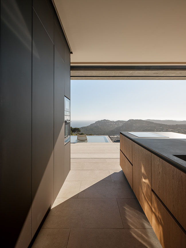 Casa 1615 by Nordest Arquitectura SLP | House with a view in Costa Brava