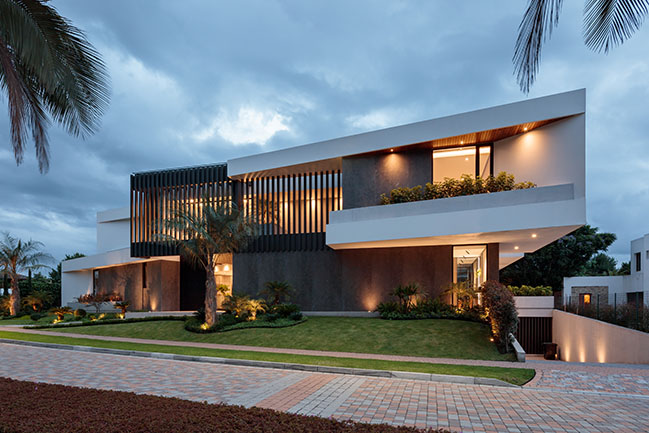 + House by Najas Arquitectos