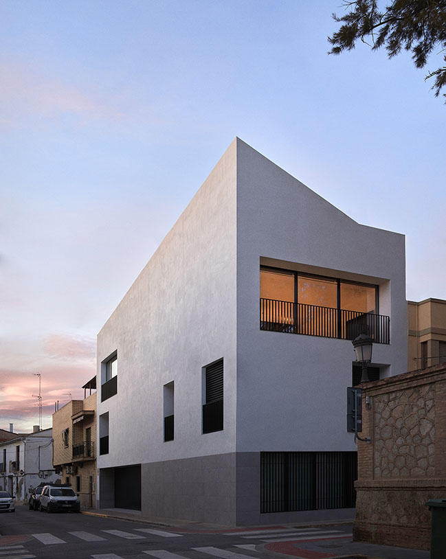 PAR 21 by DG Arquitecto Valencia | A high-rise housing