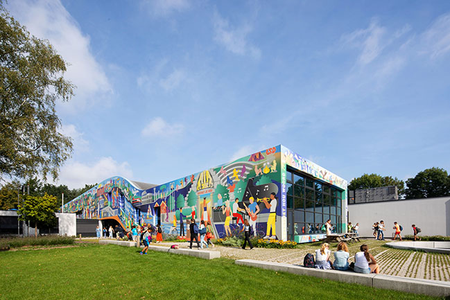 Gymnasium Beekvliet by MVRDV