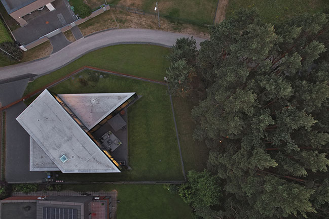 Residential house in Vilnius by Architectural Bureau G.Natkevicius and Partners