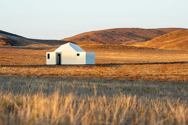 The New Construction of the Grasslands by Ger Atelier + Inner Mongolian Grand Architecture Design