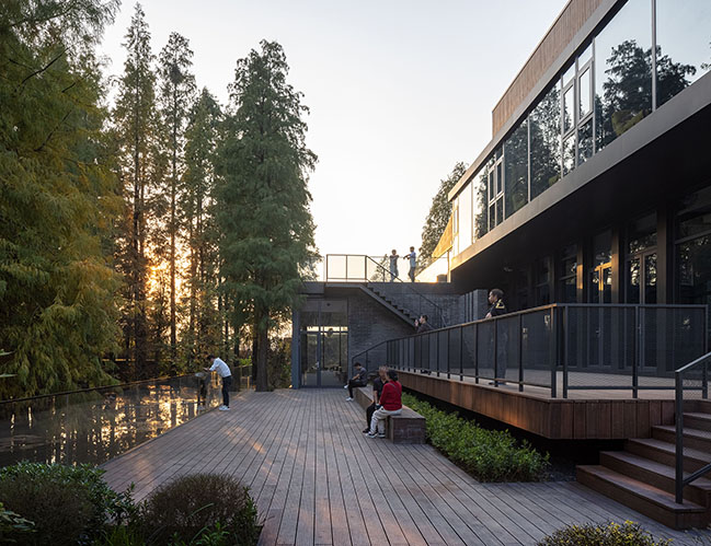 Dawn Redwood Tribe Shared Restaurant in Hongqiyang Village by y.ad studio