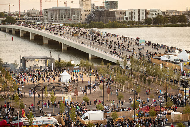 Simone Veil Bridge by OMA / Rem Koolhaas and Chris van Duijn opened in Bordeaux