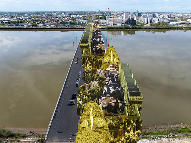 Simone Veil Bridge by OMA / Rem Koolhaas and Chris van Duijn opened in Bordeaux