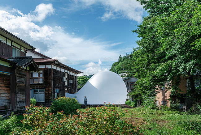 Ephemeral Bubble by Ma Yansong / MAD | Japan Echigo-Tsumari Art Festival