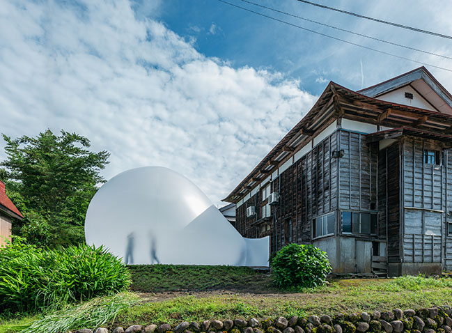 Ephemeral Bubble by Ma Yansong / MAD | Japan Echigo-Tsumari Art Festival