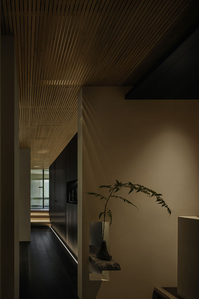 Bamboo Box by CUN DESIGN | Modern villa with aesthetic of moutain and bamboo