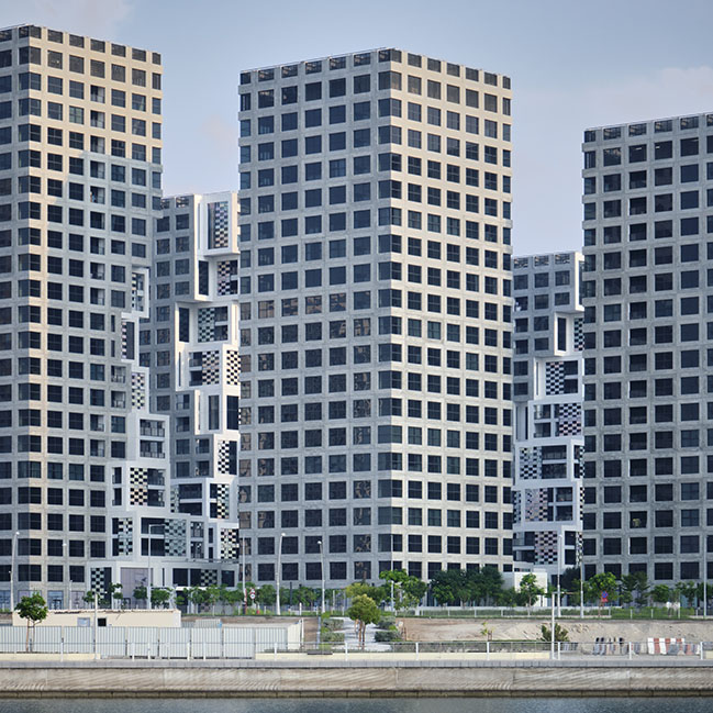 MVRDV completes Pixel, presenting an alternative approach to residential development in the UAE