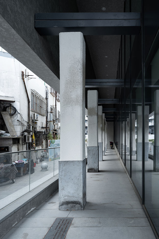 Cai Yuanpei Square and Jiemin Library by UAD