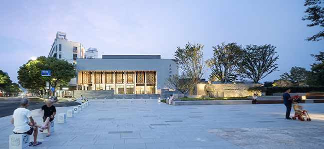 Cai Yuanpei Square and Jiemin Library by UAD