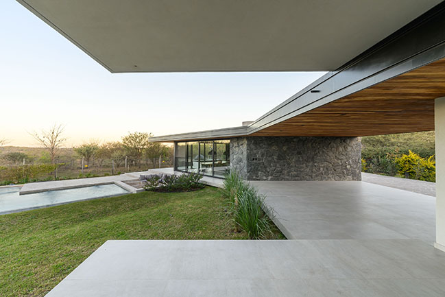 House IV by Palmero Vucovich | A Design for Comfort and Natural Integration