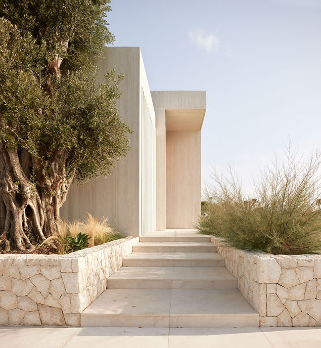 Dune House by Ramón Esteve Estudio | A Contemporary Take on Mediterranean Architecture