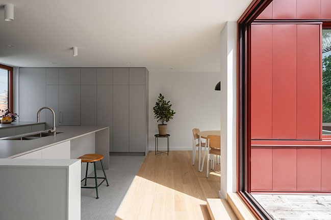 Le Petit Merlot by _naturehumaine | A Stunning Renovation and Expansion of a 1920s Duplex in Plateau Mont-Royal