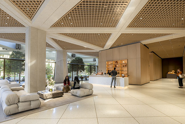 Foster + Partners completes restoration of iconic Transamerica Pyramid Center