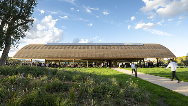 A major winery extension: Legacy of Bodegas Faustino by Foster + Partners opens