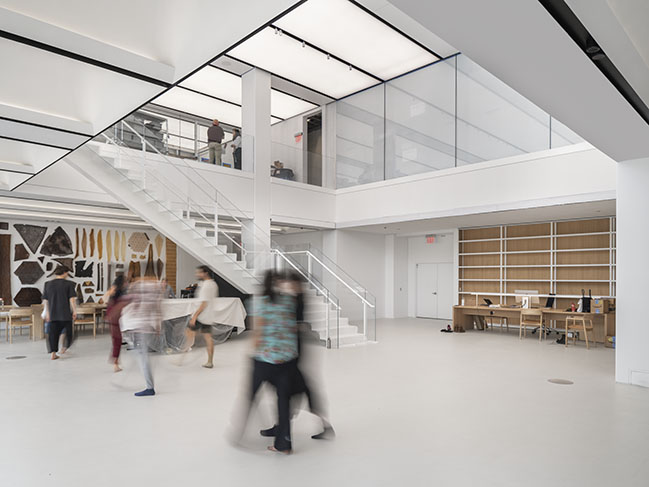 Foster + Partners and Neri Oxman complete the innovative design lab for OXMAN in New York City