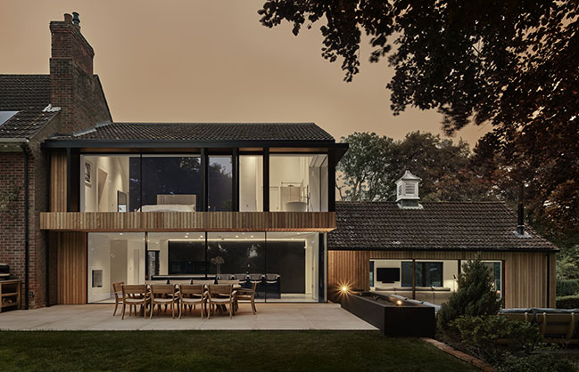 The Old Rectory by ID Architecture | Harmonious Fusion of Historic Charm and Contemporary Design