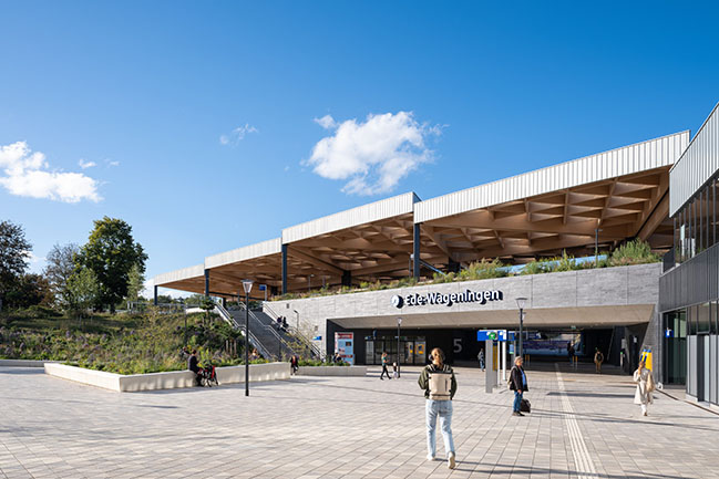 Ede-Wageningen Train Station by Mecanoo and Royal HaskoningDHV