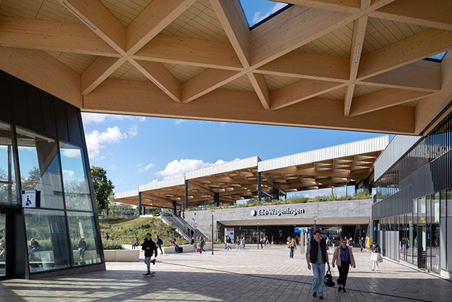 Ede-Wageningen Train Station by Mecanoo and Royal HaskoningDHV