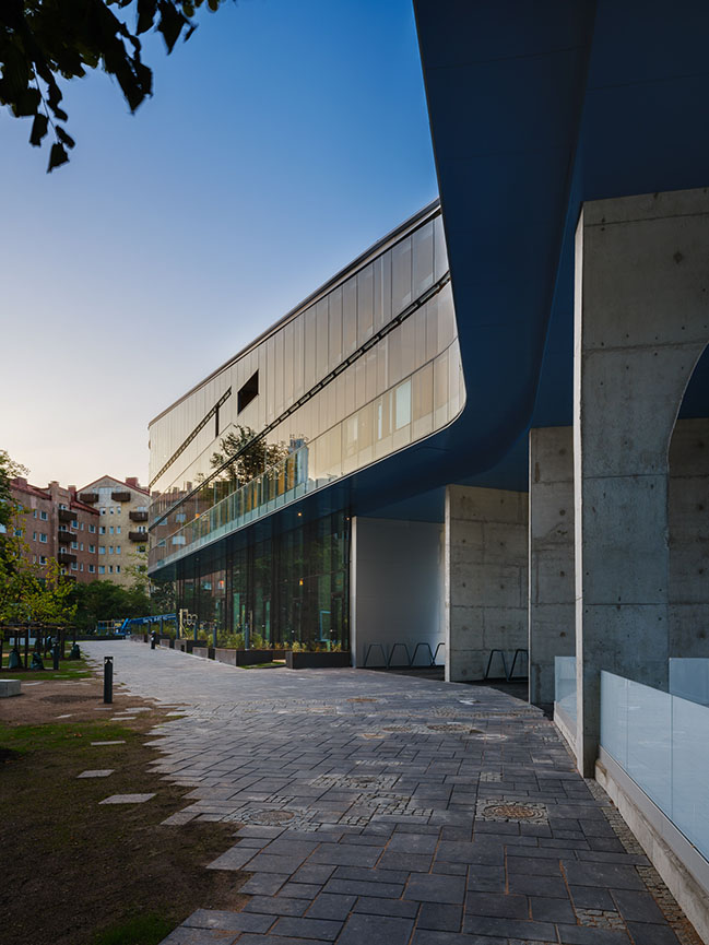 Meander Housing by Steven Holl Architects opens in Helsinki