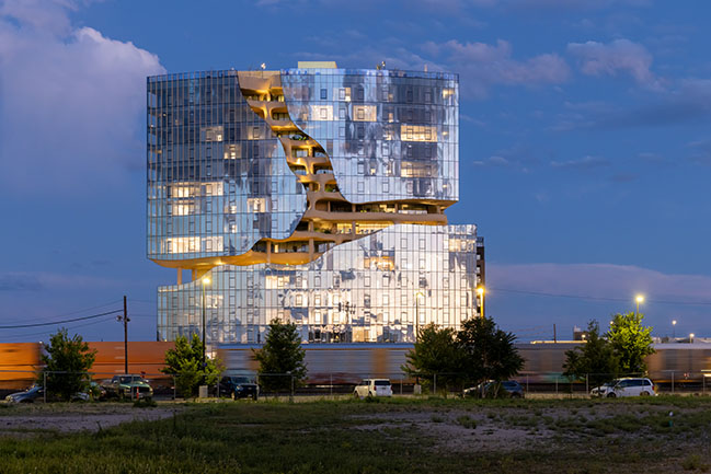 Ma Yansong/MAD Architects Unveil One River North: A Cracked-Open Canyon in the Heart of Denver