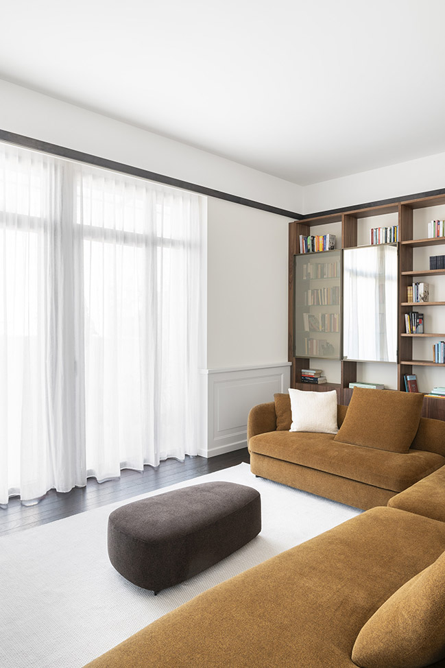 Walnut White: a penthouse in Milan by PLUS ULTRA studio