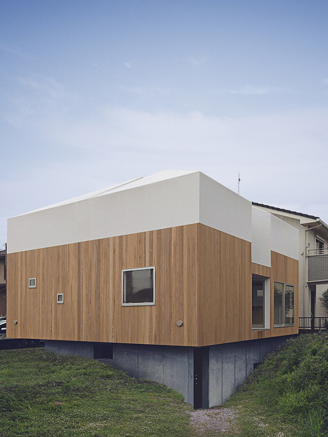 Kumagaya House by HIROO OKUBO / CHOP+ARCHI