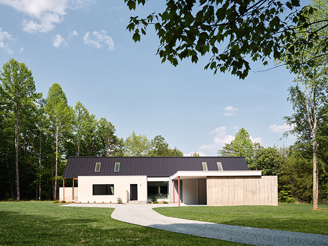 Studio Becker Xu Designs The Dogtrot House for a Seamless Indoor-Outdoor Way of Life