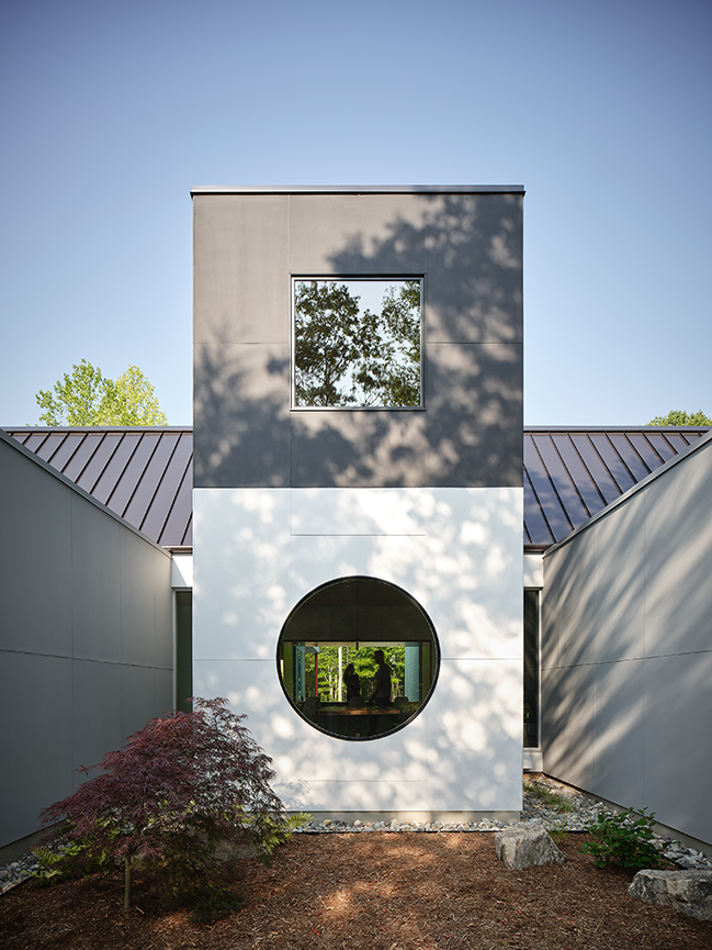 Studio Becker Xu Designs The Dogtrot House for a Seamless Indoor-Outdoor Way of Life