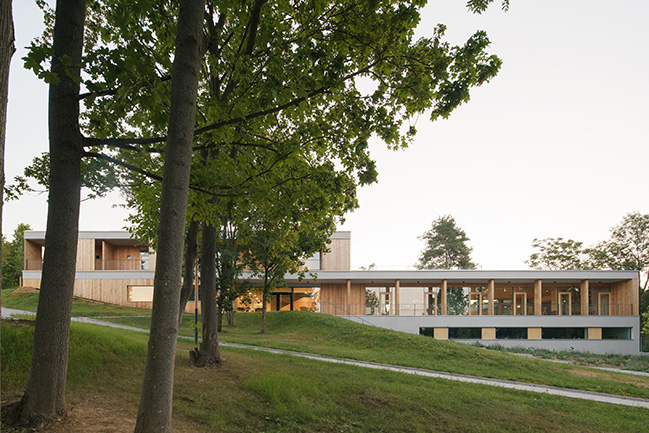 Children's Hospice House for Julia by ČTYŘSTĚN