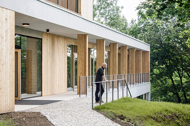 Children's Hospice House for Julia by ČTYŘSTĚN