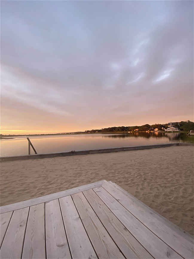 Cottage at Towd Point Little Beach by TRA studio architecture