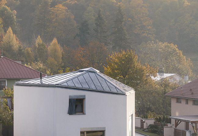 House with Seven Floors by Malý Chmel | Vertical Cave of Light