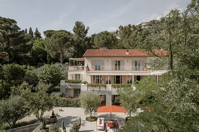 Villa M by Pierattelli Architetture | Breathing new life into this late 1950s building