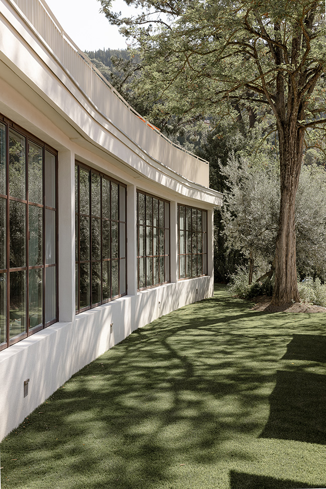 Villa M by Pierattelli Architetture | Breathing new life into this late 1950s building