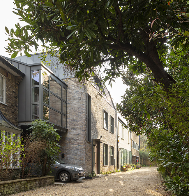 London Solar Townhouse by Archi-Tectonics