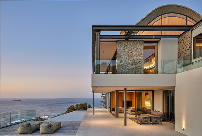 Wave Villa by ARRCC