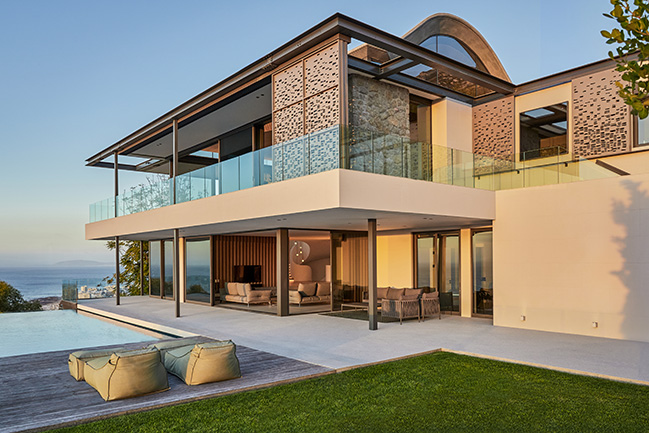 Wave Villa by ARRCC