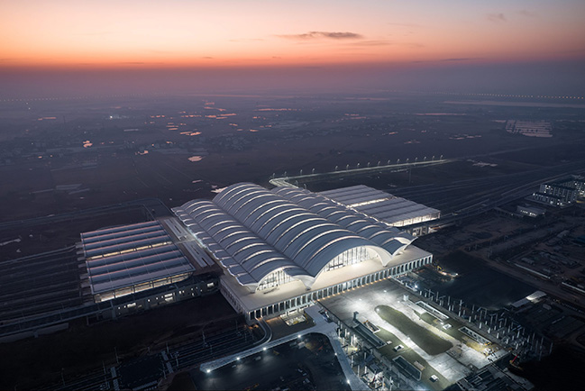 gmp completes Nanchang East Station | In the Rhythm of the Arcs