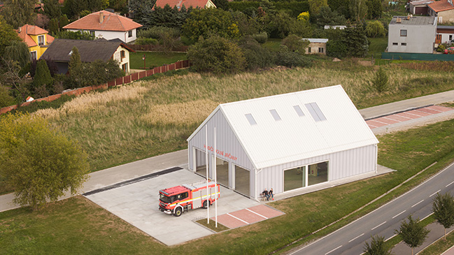 Jirčany Fire Station by SOA architekti