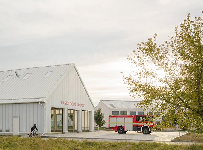 Jirčany Fire Station by SOA architekti