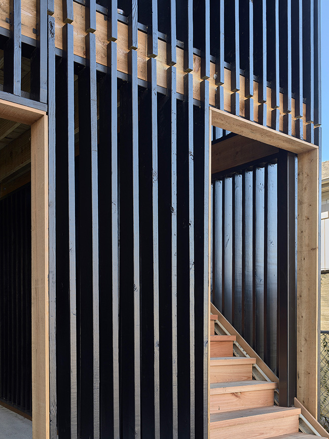 Moiré Noir by Nathan Fell Architecture | Transforming a front porch with $50K budget