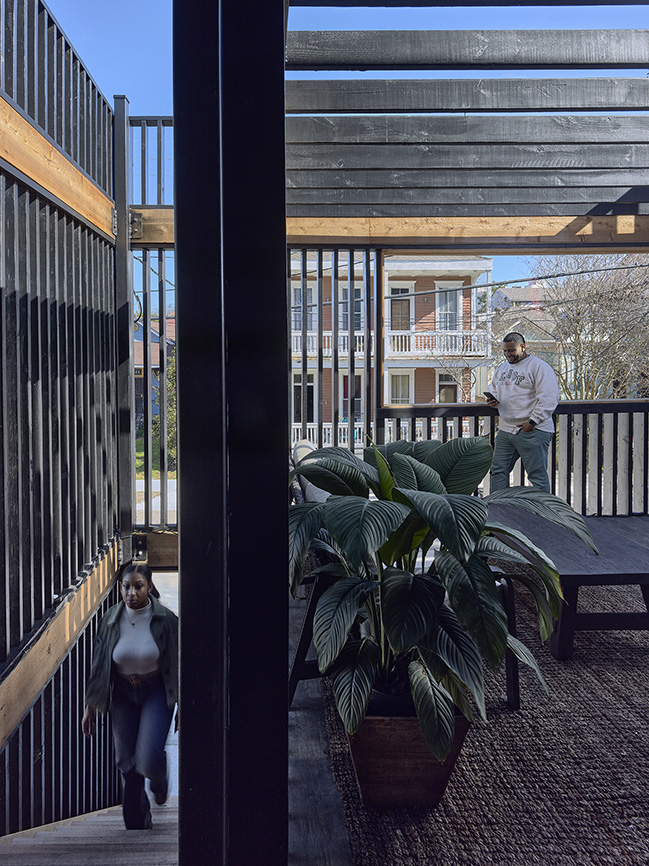 Moiré Noir by Nathan Fell Architecture | Transforming a front porch with $50K budget