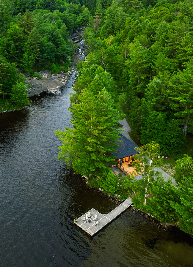 Lake Rosseau Cabin by Still Architects