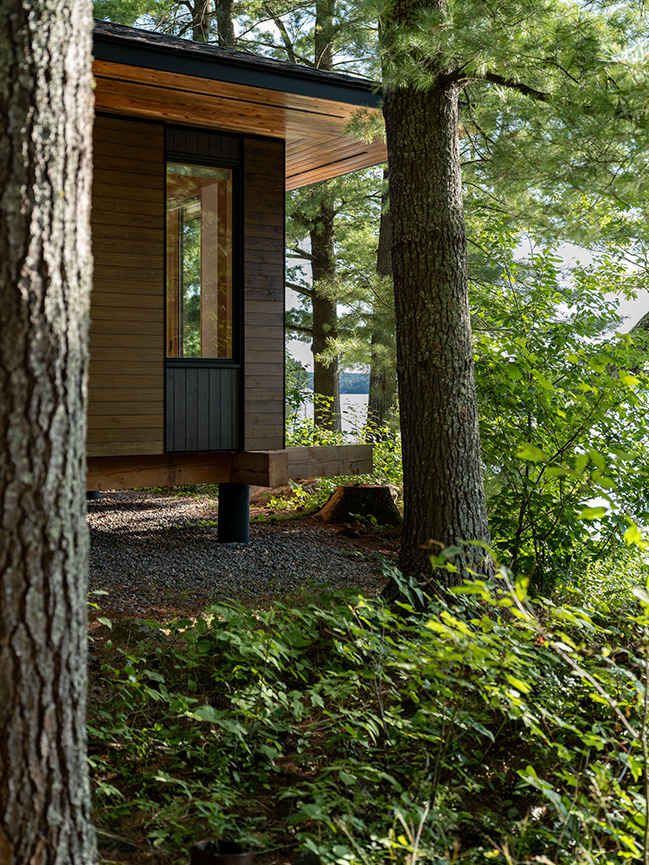 Lake Rosseau Cabin by Still Architects