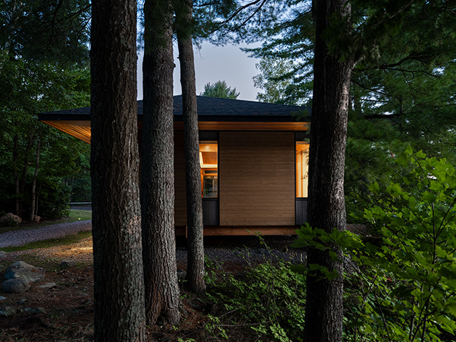 Lake Rosseau Cabin by Still Architects