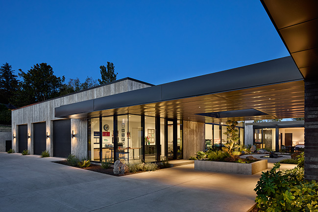 William / Kaven Designs a Private Home That Doubles as a Car Gallery