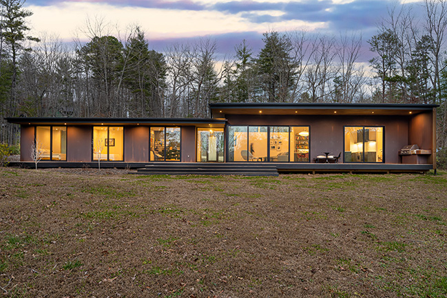 Pavillion House by Rusafova-Markulis Architects