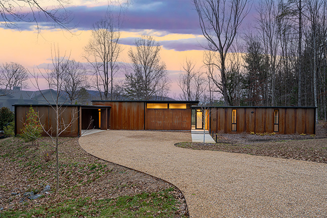 Pavillion House by Rusafova-Markulis Architects